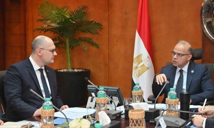 وزير الاستثمار يلتقي بسفير بيلاروسيا لتعزيز الشراكات الصناعية وتعزيز التبادل التجاري
