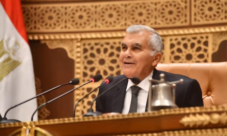 رئيس الشيوخ يؤكد أن العامل المصري هو محور التنمية وقلب الإنتاج المتجدد