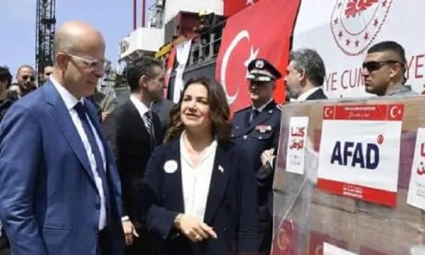 سفينة إغاثة تركية تصل إلى مرفأ بيروت محملة بألف طن من المساعدات الإنسانية