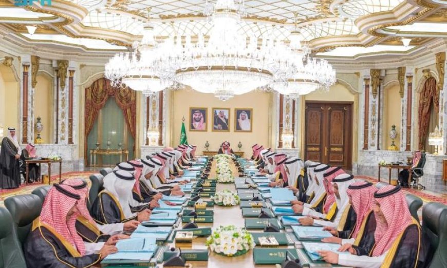 ولي العهد السعودي يراقب التطورات الهامة في الأوضاع الإقليمية والدولية