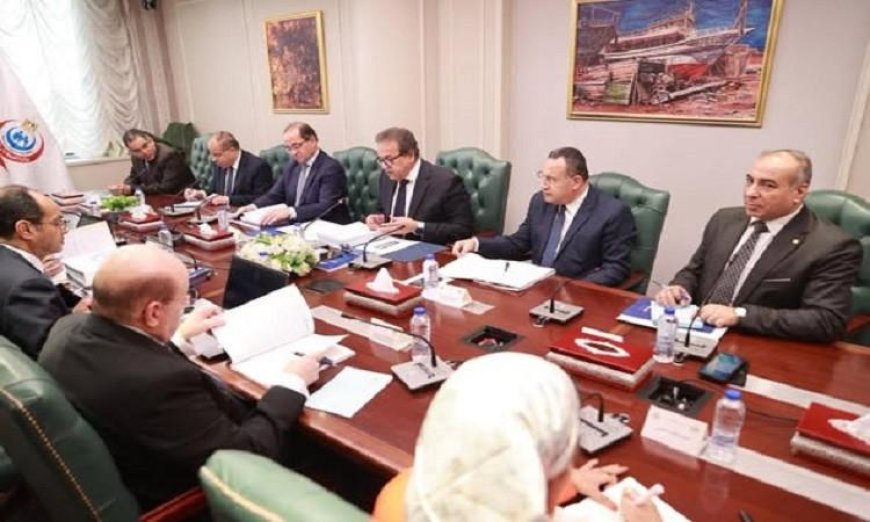 وزير الصحة يقود اجتماع مجلس أمناء المجلس الصحي المصري لتعزيز الرعاية الصحية