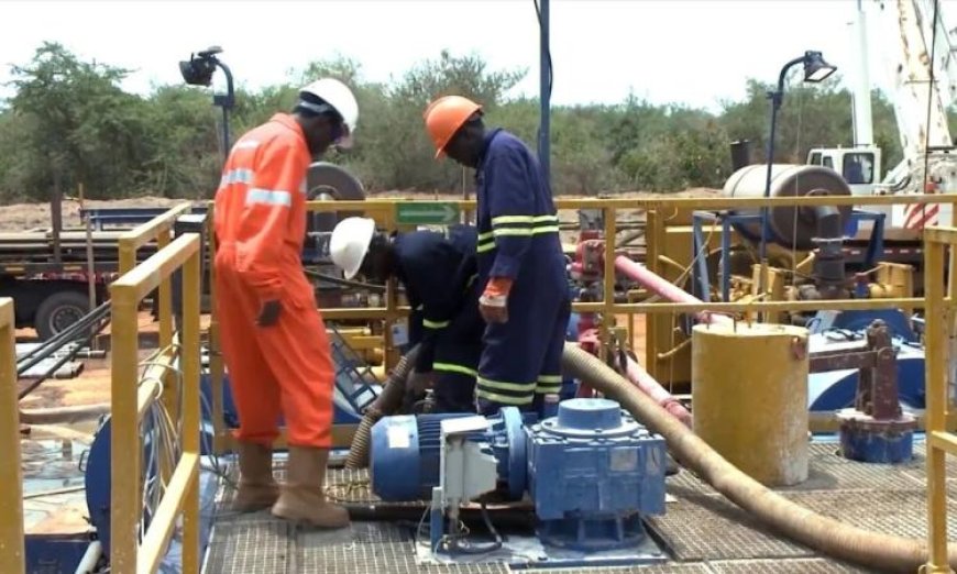 أوغندا تعلن عن جولة جديدة لتراخيص التنقيب عن النفط لتعزيز إنتاجها الطاقي