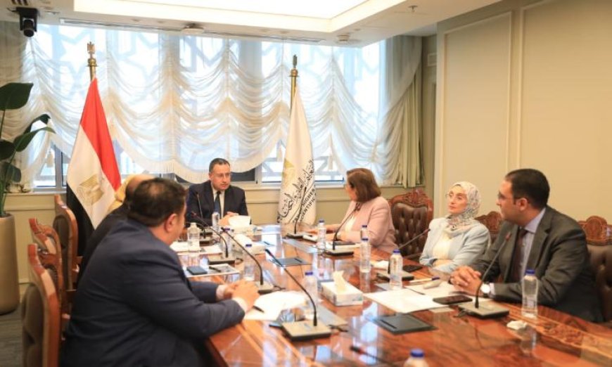 قنصوة يراقب تقدم الجامعات المصرية في التصنيفات العالمية