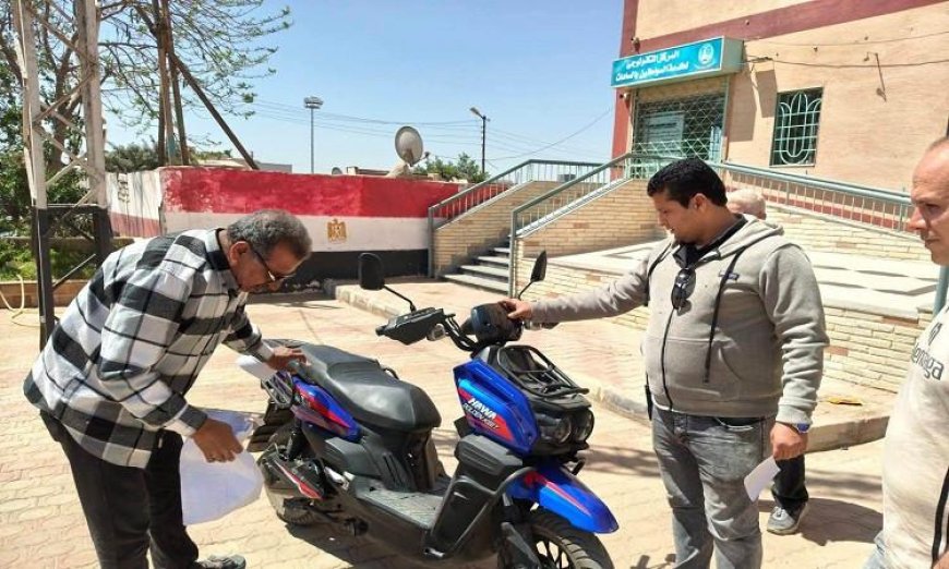 محافظ المنوفية يراقب خطوات تسجيل الدراجات الكهربائية لتعزيز التنقل الذكي