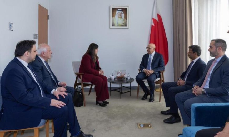 وزيرة الخارجية الفلسطينية تبحث مع نظيرها البحريني سبل تعزيز جهود تنفيذ خطة السلام في غزة