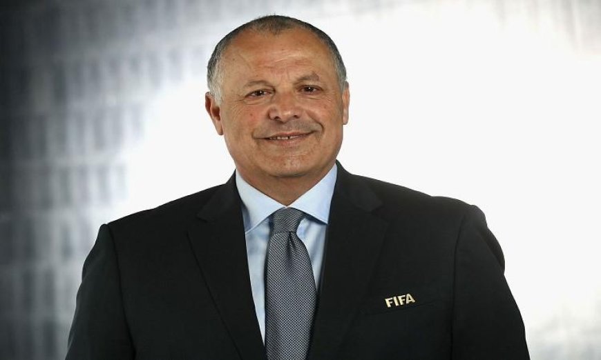 أبوريدة العضو البارز في فيفا يحدث تغييرًا في قواعد كأس العالم ويفرض بطاقة حمراء للاحتجاج