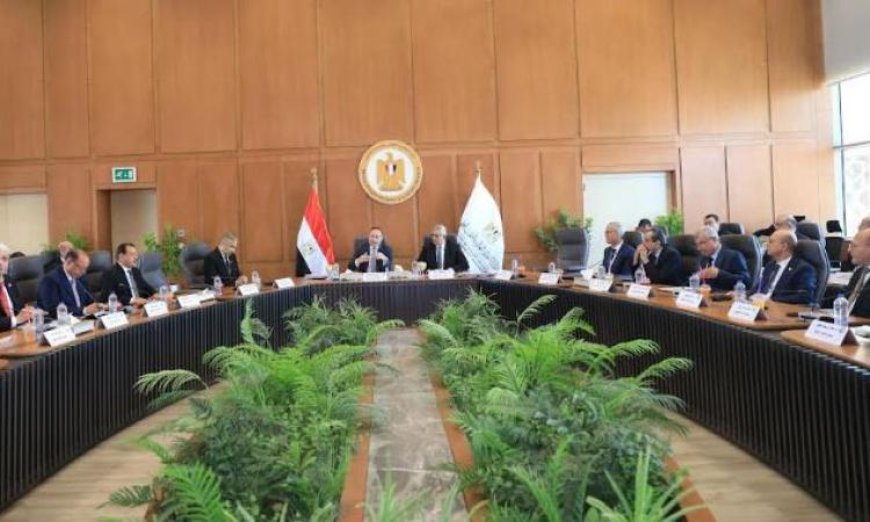 قنصوة يعلن عن استعداد الجامعات والمعاهد لامتحانات نهاية العام