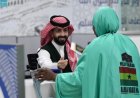 مطار المدينة المنورة يحتفي بوصول أول رحلات الحجاج من غانا لأداء مناسك الحج