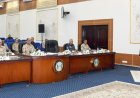 فيديو مثير لوزير الدفاع وهو يتواصل مع مقاتلي المنطقة الغربية العسكرية