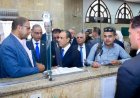 وزير الخارجية يزور مكتب تصديقات أحمد عرابي ويعزز تحسين الخدمات القنصلية
