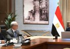 رئيس الوزراء يناقش آخر تطورات القيد المؤقت لشركات الحكومة في البورصة