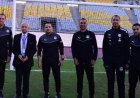 طاقم حكام مباراة الزمالك وسموحة يصل رغم حادث حكم الفار