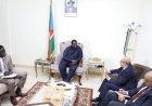 نائب رئيس جنوب السودان يلتقي السفير المصري في جوبا لتعزيز العلاقات الثنائية