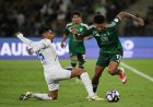 صراع مثير في دوري روشن الأهلي يواجه الفتح في الجولة 28