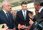 وزير الصناعة يؤكد التزام الحكومة بدعم إنتاج المستلزمات الرياضية محلياً بشركة كابتكس