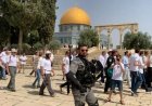 عشرات المستوطنين يهاجمون باحات المسجد الأقصى وسط تصاعد التوترات في القدس