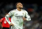 شعارات استهجان ضد مبابي خلال انتصار ريال مدريد على أوبييدو 2- صفر