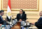 رئيس الوزراء يناقش مع وزير التموين خطط استقبال عيد الأضحى المبارك