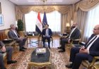 وزير الاتصالات يستعرض استراتيجيات أمازون في الحوسبة السحابية والذكاء الاصطناعي