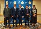وزير السياحة والآثار يلتقي اتحاد منظمي الرحلات الأمريكي لبحث استضافة مصر لمؤتمرهم