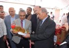 محافظ بني سويف يزور معرض أضحى مبارك ويطلع على مشروع منفذ حياة كريمة