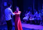 عرض مسرحي يحمل عنوان أحيانا نتقدم إلى الخلف في قصر ثقافة روض الفرج يجذب الأنظار