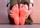 احذر من سخونة القدمين المفاجئة فهي علامة تحذيرية تستدعي الفحص الفوري