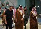 رئيس الوزراء يختتم زيارته للمدينة المنورة بعد تأدية الصلاة في المسجد النبوي