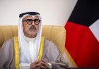 وزير خارجية الكويت يلتقي بنظيريه السعودي والقطري لمناقشة مستجدات الأوضاع في المنطقة