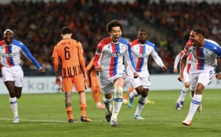 كريستال بالاس يحقق انتصاراً مثيراً على شاختار بثلاثة أهداف مقابل هدف في دوري المؤتمر الأوروبي