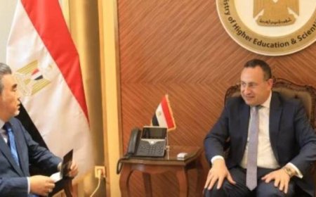 وزير التعليم العالي ورئيس جامعة هيروشيما اليابانية يتفقان على تعزيز التعاون الأكاديمي