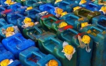 الشرطة تضبط 900 لتر من السولار قبل تهريبها وبيعها بالسوق السوداء في أسوان