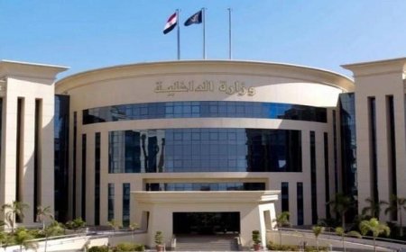 الداخلية تتصدى لجرائم الاتجار غير المشروع بالنقد الأجنبي وتضبط 4 ملايين جنيه