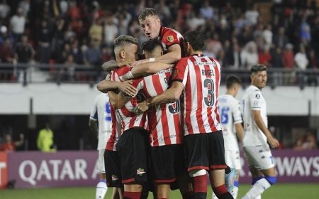 إستوديانتس يحقق فوزا مثيرا على بلاتينسي في دوري الأرجنتين