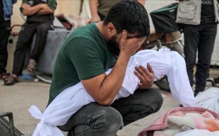 استشهاد طفل فلسطيني نتيجة شظايا قنبلة خلال مسيرة إسرائيلية في خان يونس
