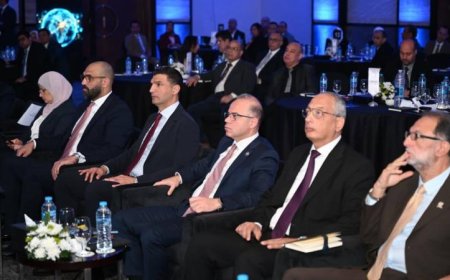 وزير الصناعة يعلن عن خطة طموحة لرفع الصادرات غير البترولية إلى 99 مليار دولار بحلول عام 2030
