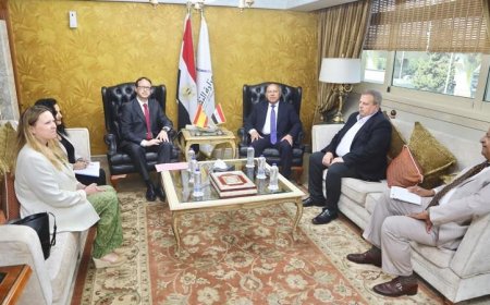 مصر وإسبانيا تعززان شراكة جديدة في مجالات النقل لتعزيز التعاون الثنائي