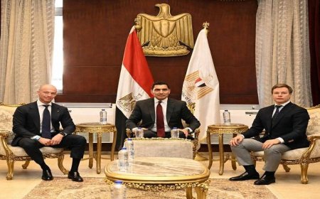 وزير الشباب يبحث مع نائب رئيس اللجنة الأولمبية الروسية سبل تعزيز التعاون المشترك