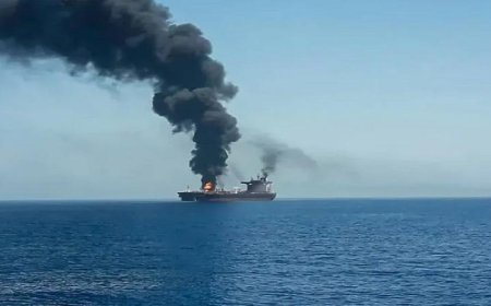 كوريا الجنوبية تفتح تحقيقًا حول انفجار غامض على متن سفينتها العالقة في مضيق هرمز