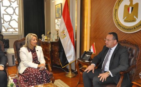 وزير التعليم العالي يطلق مباحثات جديدة لتعزيز التعاون الأكاديمي مع جامعة بورنموث البريطانية