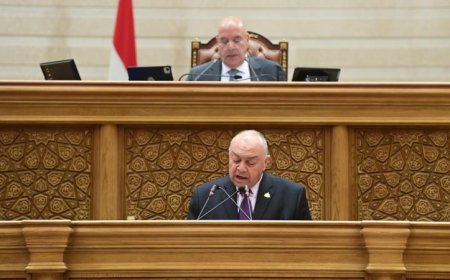 رئيس مجلس النواب يرفع تقرير الحساب الختامي لموازنة 2024/2025 إلى الحكومة