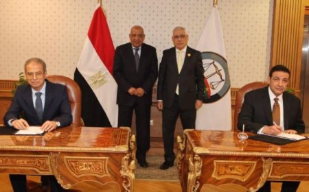 وزير الكهرباء والنائب العام يوقعان اتفاقية تعاون لتطوير برامج تدريبية فريدة