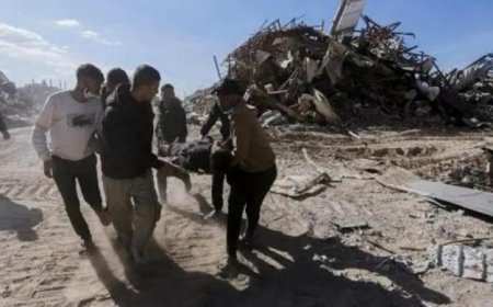 استشهاد فلسطينيين في غارة إسرائيلية على وسط وشمال غزة