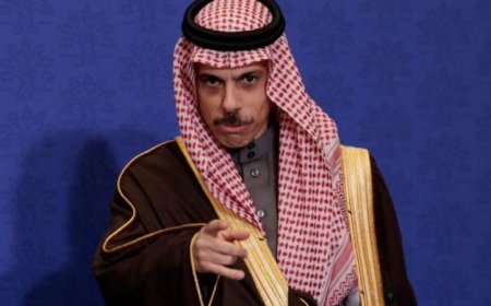 بن فرحان يبحث مع نظيره الإيراني الأبعاد الإقليمية وآليات تعزيز استقرار المنطقة