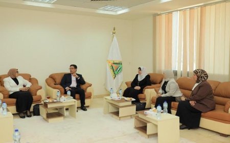 رئيس جامعة بنها يستقبل فريق الدراسات الصيدلية من المجلس الأعلى للجامعات