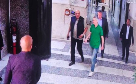 وزير الكهرباء يقوم بجولة تفقدية في هيئة الطاقة المتجددة لمتابعة مشاريع الطاقة الشمسية الجديدة