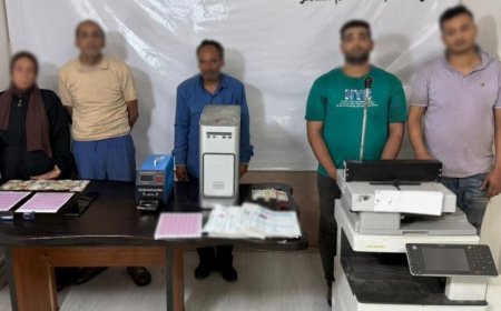 القاهرة تلقي القبض على 5 أفراد بتهمة تزوير الوثائق والأختام الرسمية