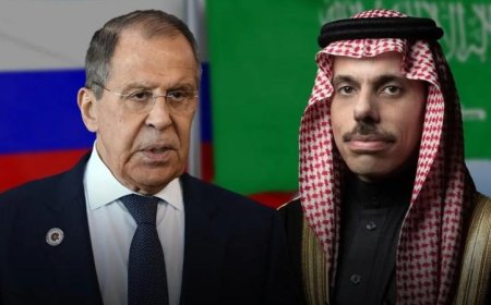 وزير الخارجية السعودي يتباحث مع نظيره الروسي حول آخر التطورات الإقليمية عبر اتصال هاتفي
