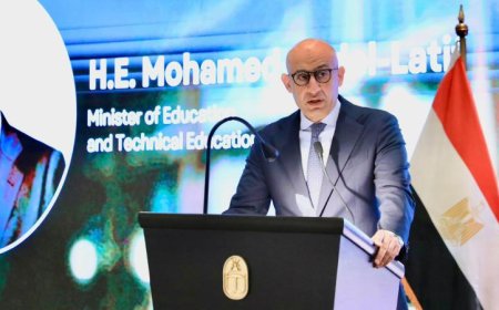عبد اللطيف يؤكد أن التحول الرقمي هو المفتاح الأساسي لتطوير التعليم في العصر الحديث