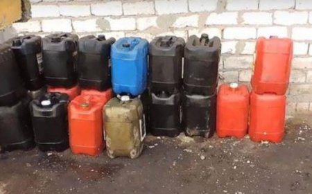 الإطاحة بـ 11 متهما وضبط 5 أطنان من المواد البترولية قبل تهريبها في السوق السوداء بأسوان